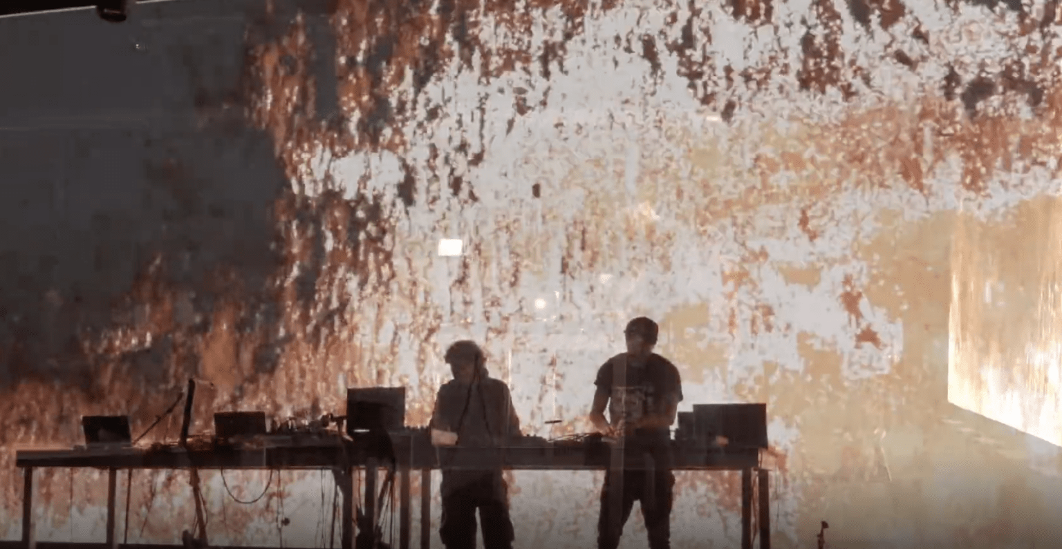 Scenes from a memory [ˈmɛmᵊri]